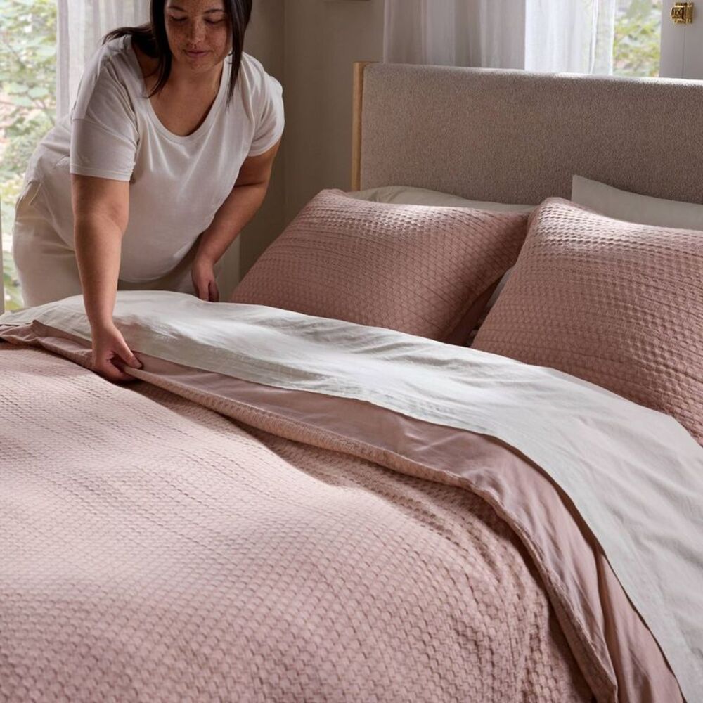 Open Box - Parachute - Full/Queen Honeycomb Cotton Duvet Cover & Sham Set Petal - Picture 3 of 4